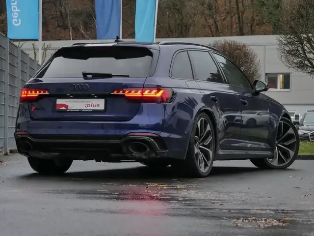 Audi RS4