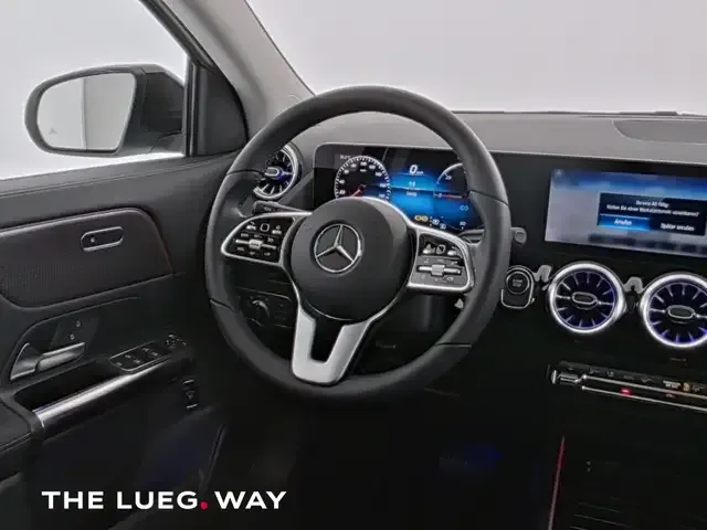 Mercedes-Benz EQA 350