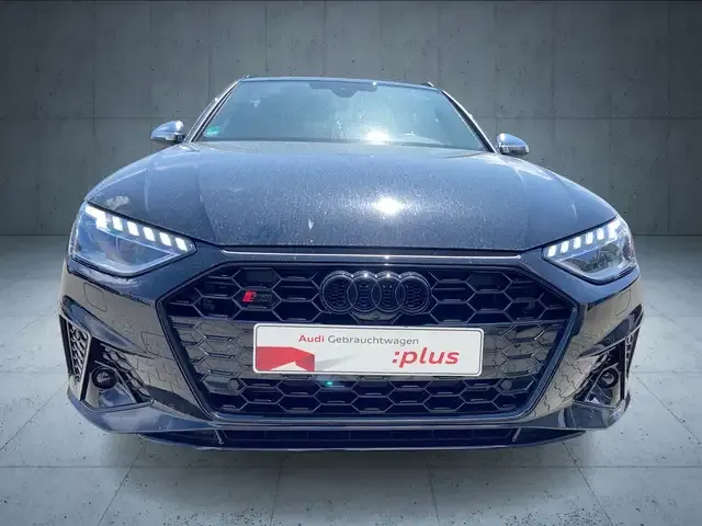 Audi S4