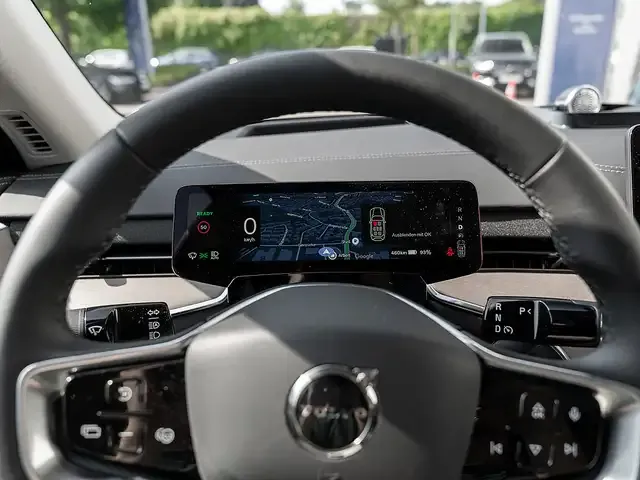 Volvo EX90