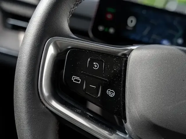 Volvo EX90