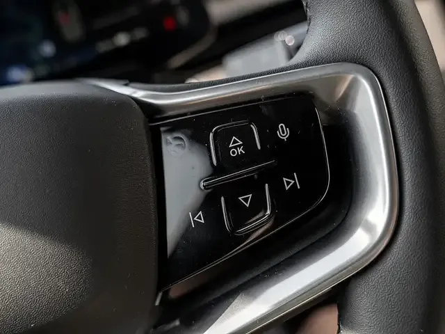 Volvo EX90