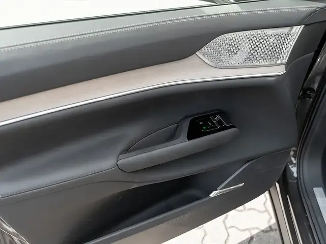 Volvo EX90