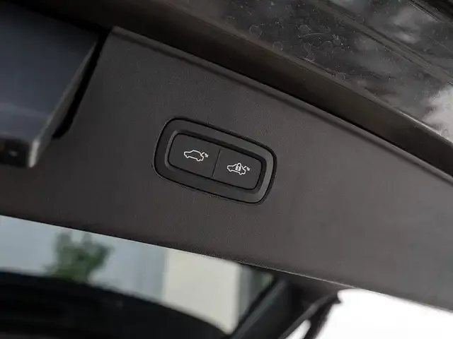 Volvo EX90