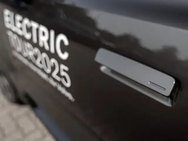 Volvo EX90