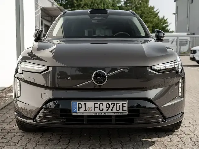 Volvo EX90