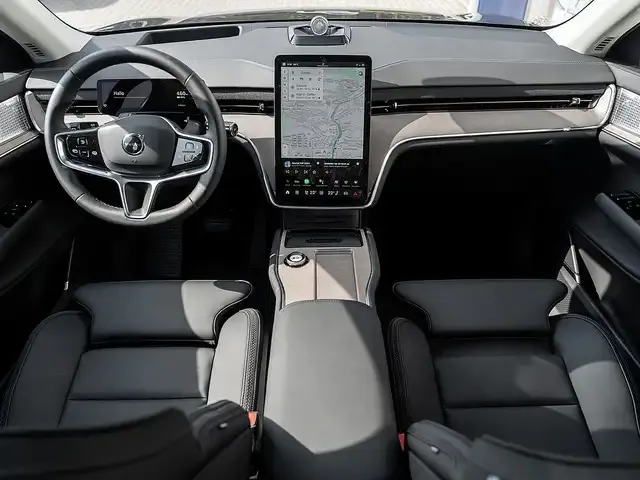 Volvo EX90