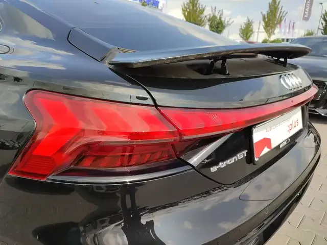Audi e-tron GT