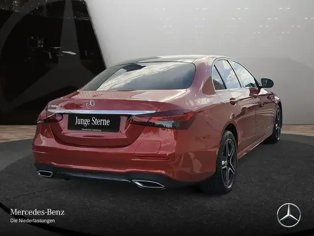 Mercedes-Benz E 300