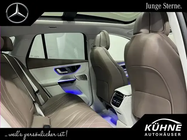 Mercedes-Benz EQE 350