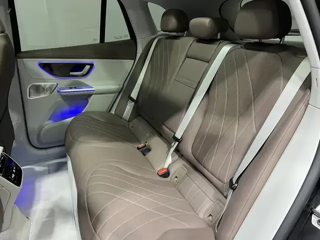 Mercedes-Benz EQE 350