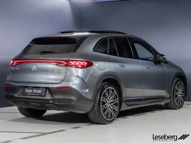 Mercedes-Benz EQE SUV