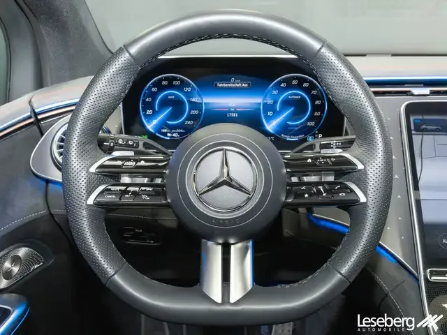 Mercedes-Benz EQE SUV