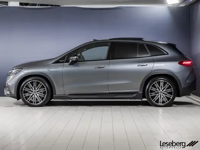 Mercedes-Benz EQE SUV