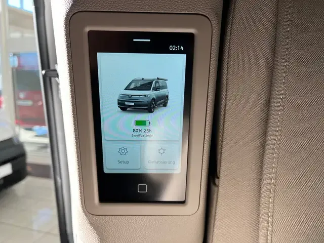 Volkswagen T7 California