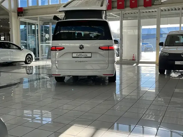 Volkswagen T7 California