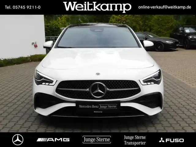 Mercedes-Benz CLA 180