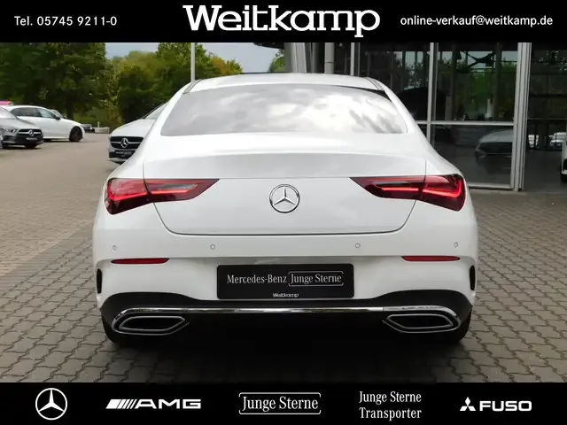 Mercedes-Benz CLA 180