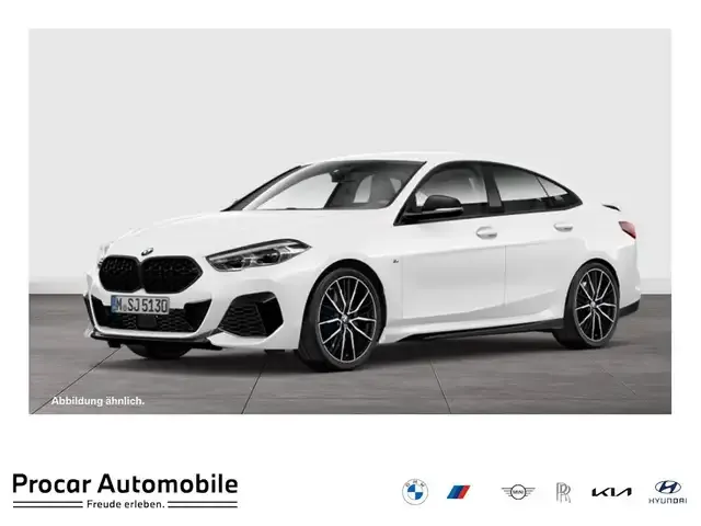 BMW 235
