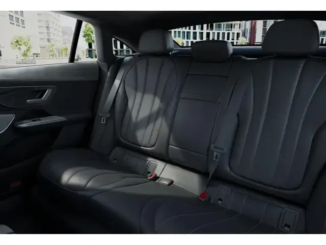 Mercedes-Benz EQE 300