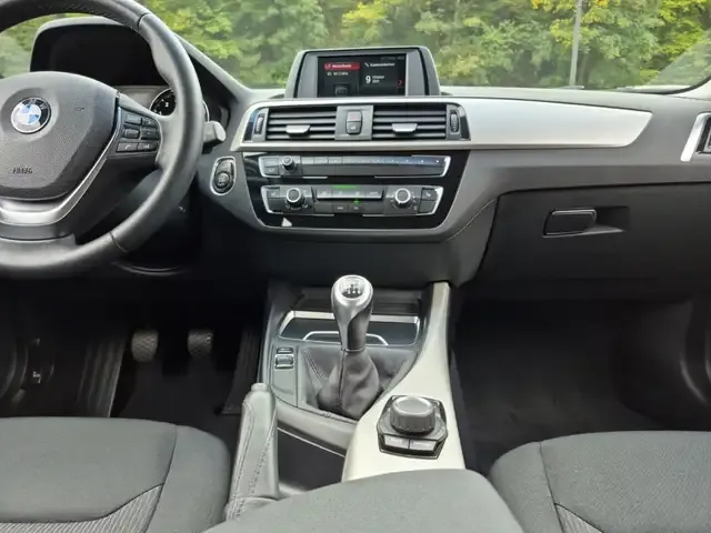 BMW 120