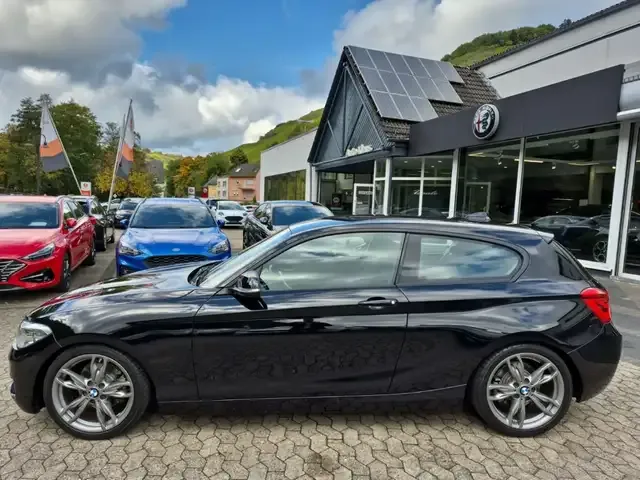 BMW 120
