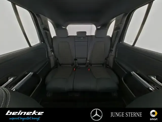 Mercedes-Benz EQB 300