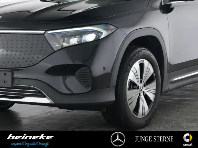 Mercedes-Benz EQB 300