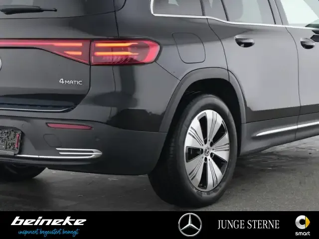 Mercedes-Benz EQB 300