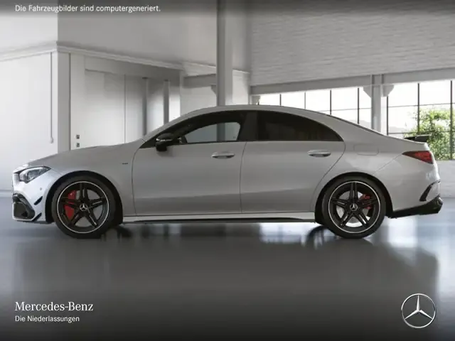 Mercedes-Benz CLA 45 AMG