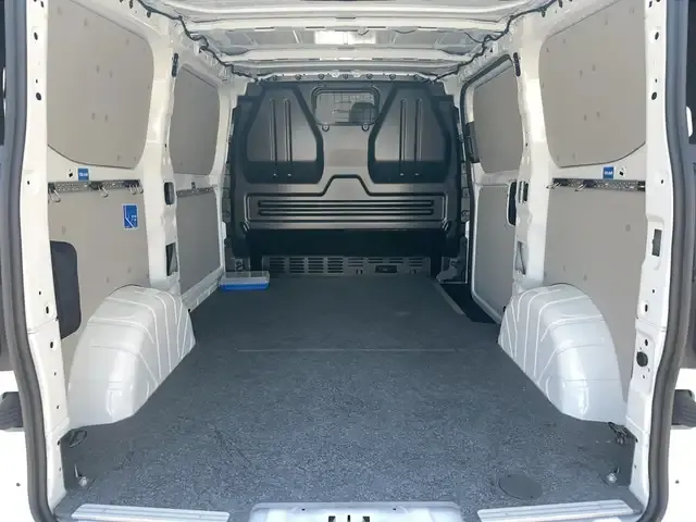 Volkswagen T7 Transporter