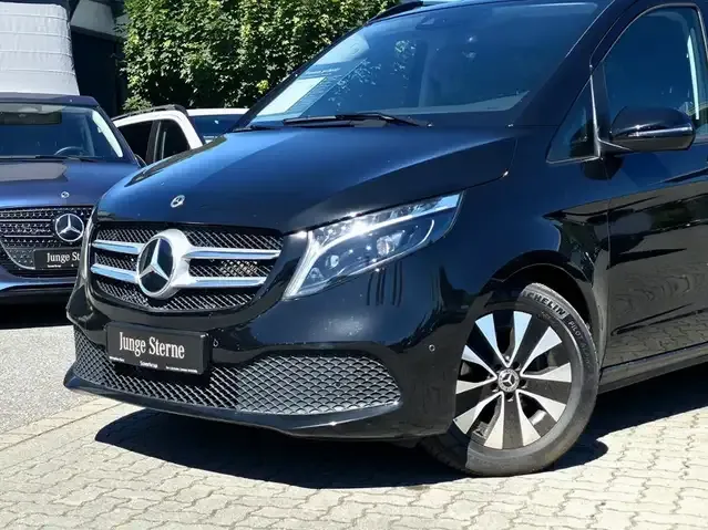 Mercedes-Benz V 250