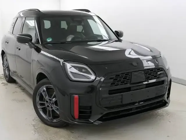 MINI John Cooper Works Countryman