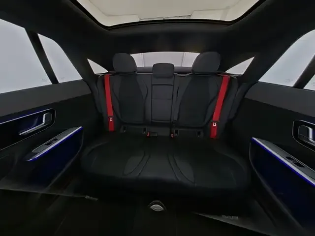 Mercedes-Benz EQE 350