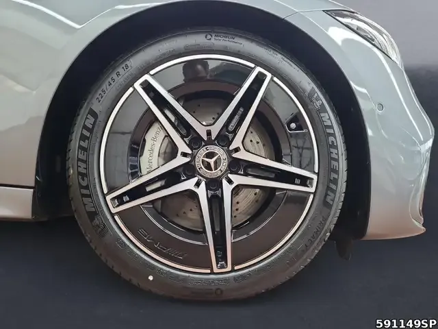 Mercedes-Benz C 180