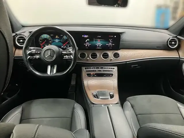 Mercedes-Benz E 400