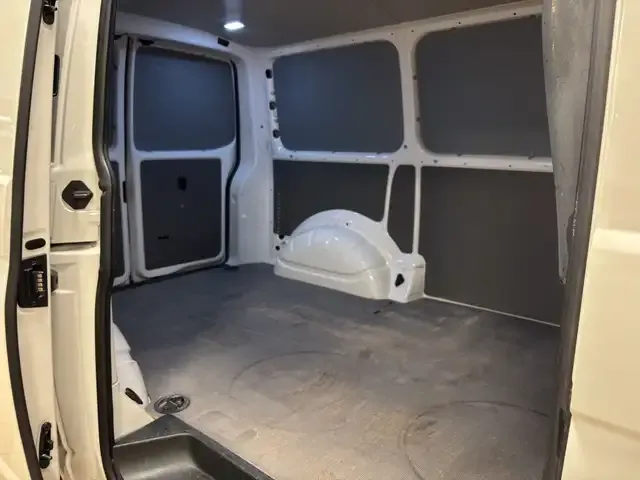 Volkswagen T6.1 Transporter