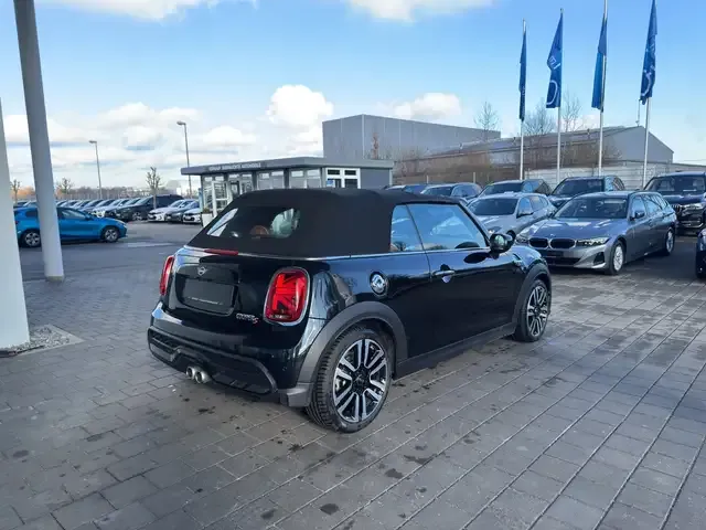 MINI Cooper S Cabrio