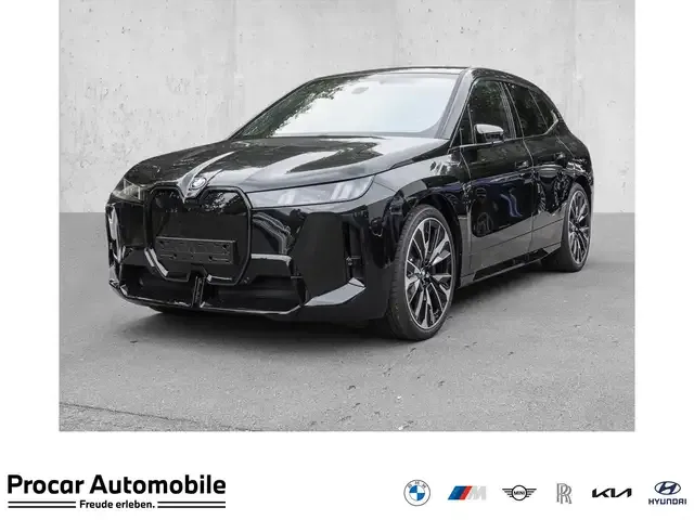 BMW iX