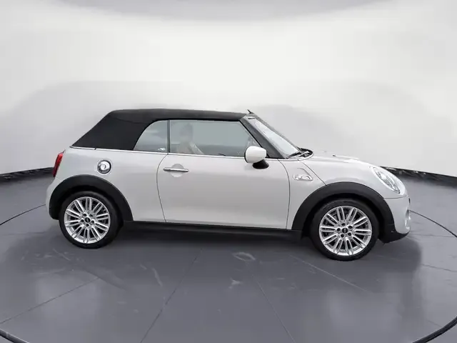 MINI Cooper S Cabrio