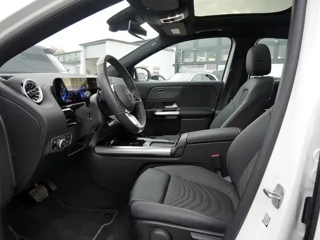 Mercedes-Benz EQA 250