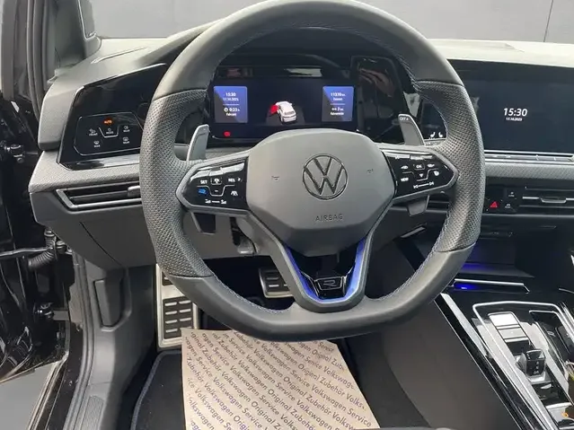 Volkswagen Golf R