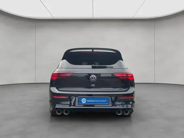 Volkswagen Golf R