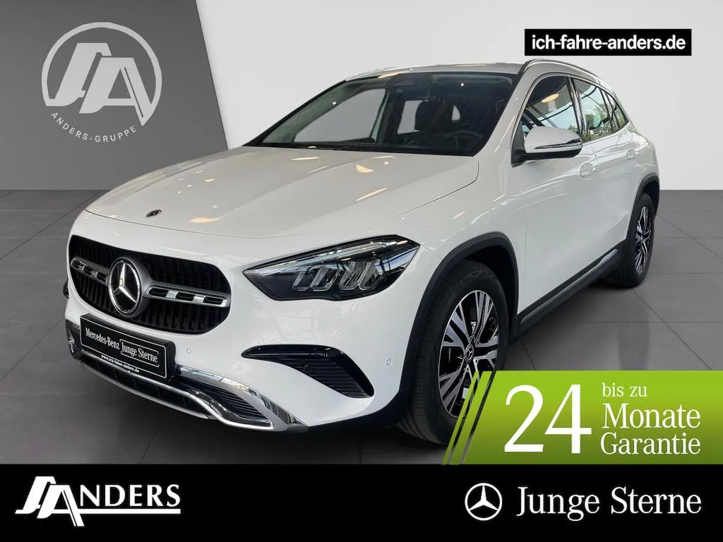 Mercedes-Benz GLA 180