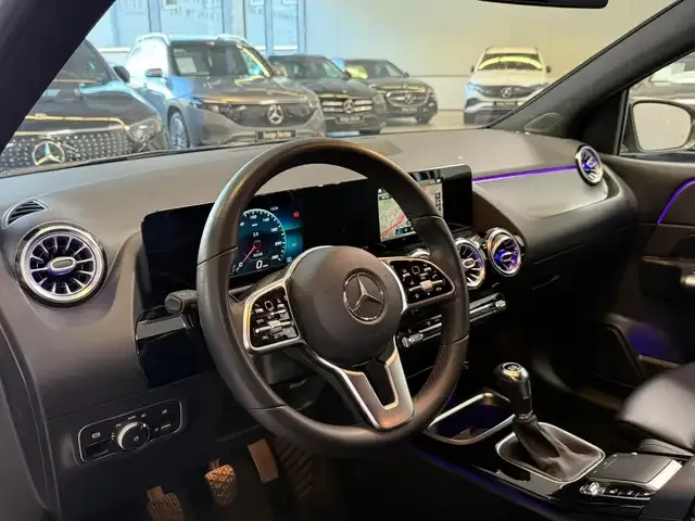 Mercedes-Benz B 160