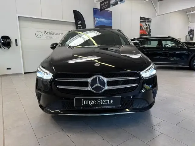 Mercedes-Benz B 160