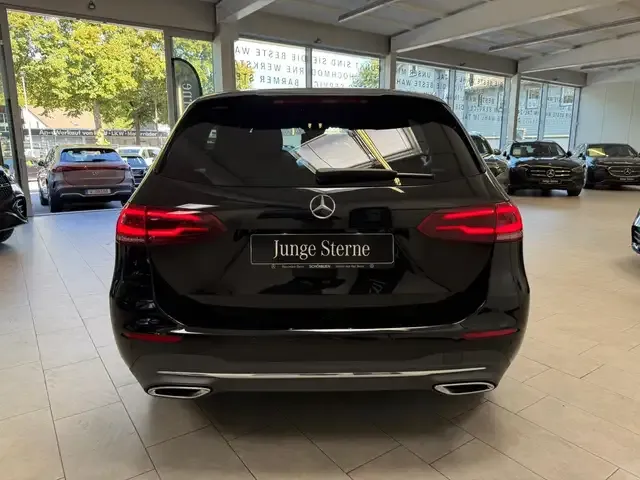 Mercedes-Benz B 160
