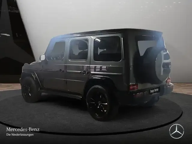 Mercedes-Benz G 400