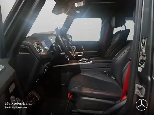 Mercedes-Benz G 400
