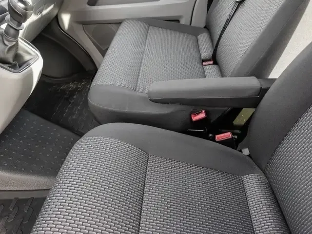 Volkswagen T6.1 Caravelle